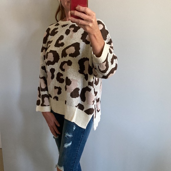 Animal Print Dolman Sleeves Oversized Fit Sweater - Picture 7 of 13